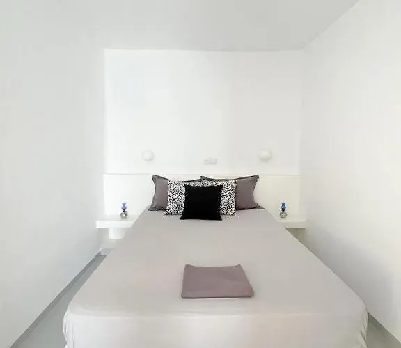 Elisseos Luxury Mykonos With Private Pool & Deluxe וילה